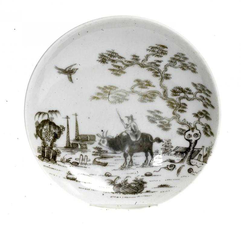 Appraisal: A WORCESTER PENCILLED SAUCER drawn in black monochrome with the