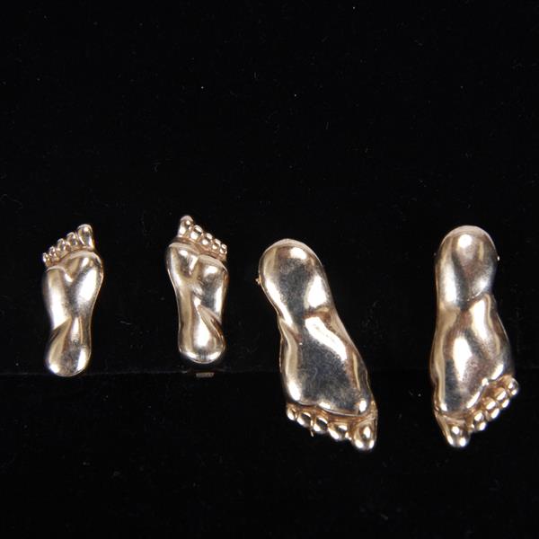 Appraisal: Reja Sterling Vermeil barefoot feet pin and earring set