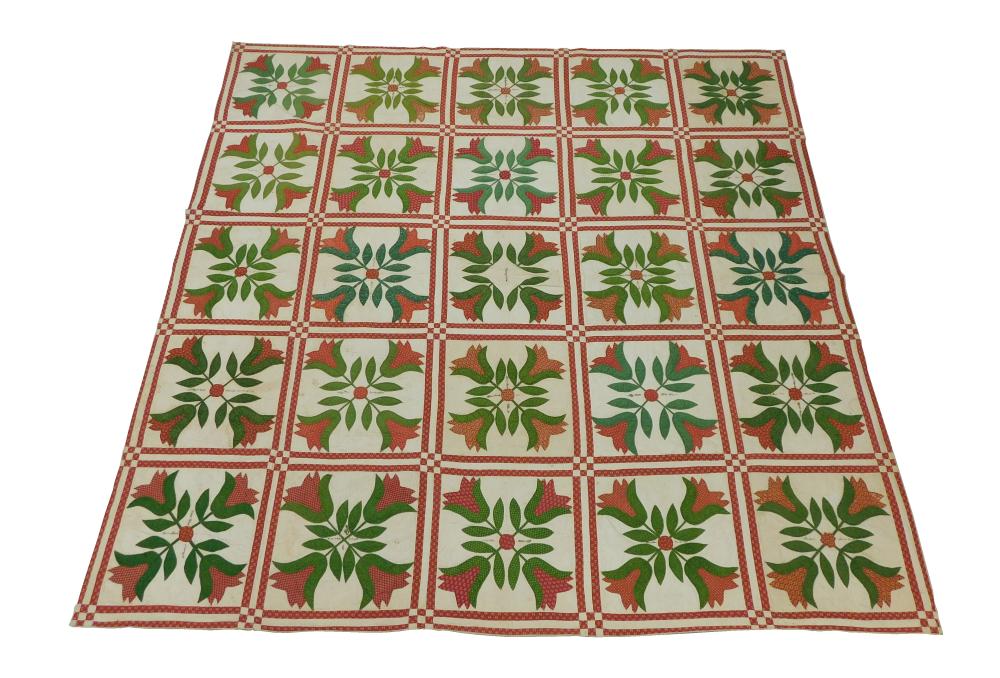 Appraisal: TEXTILE Applique quilt in turkey red and green calico on