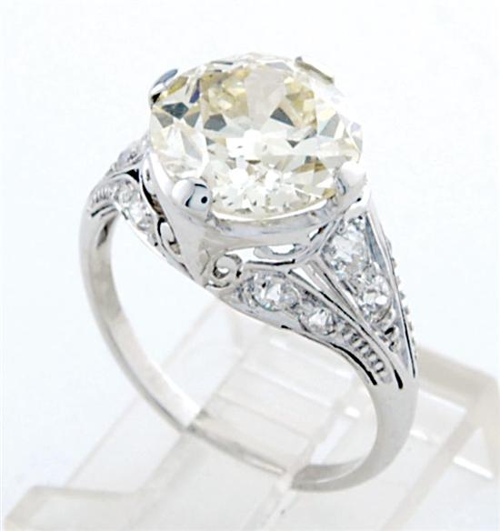 Appraisal: Art Deco diamond ring circa round European-cut diamond ctw color