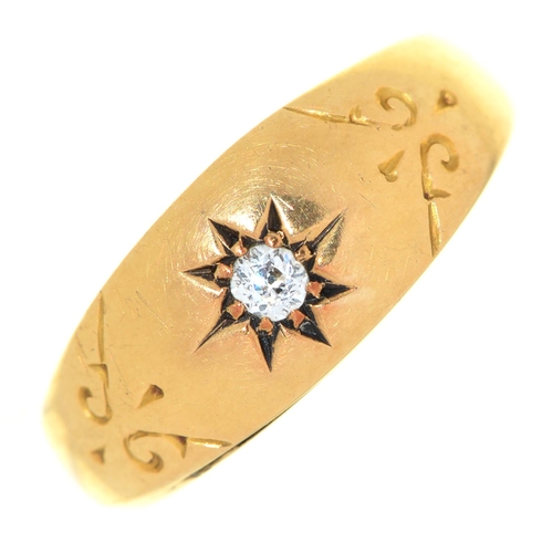 Appraisal: A Victorian diamond ring gypsy set in ct gold Chester