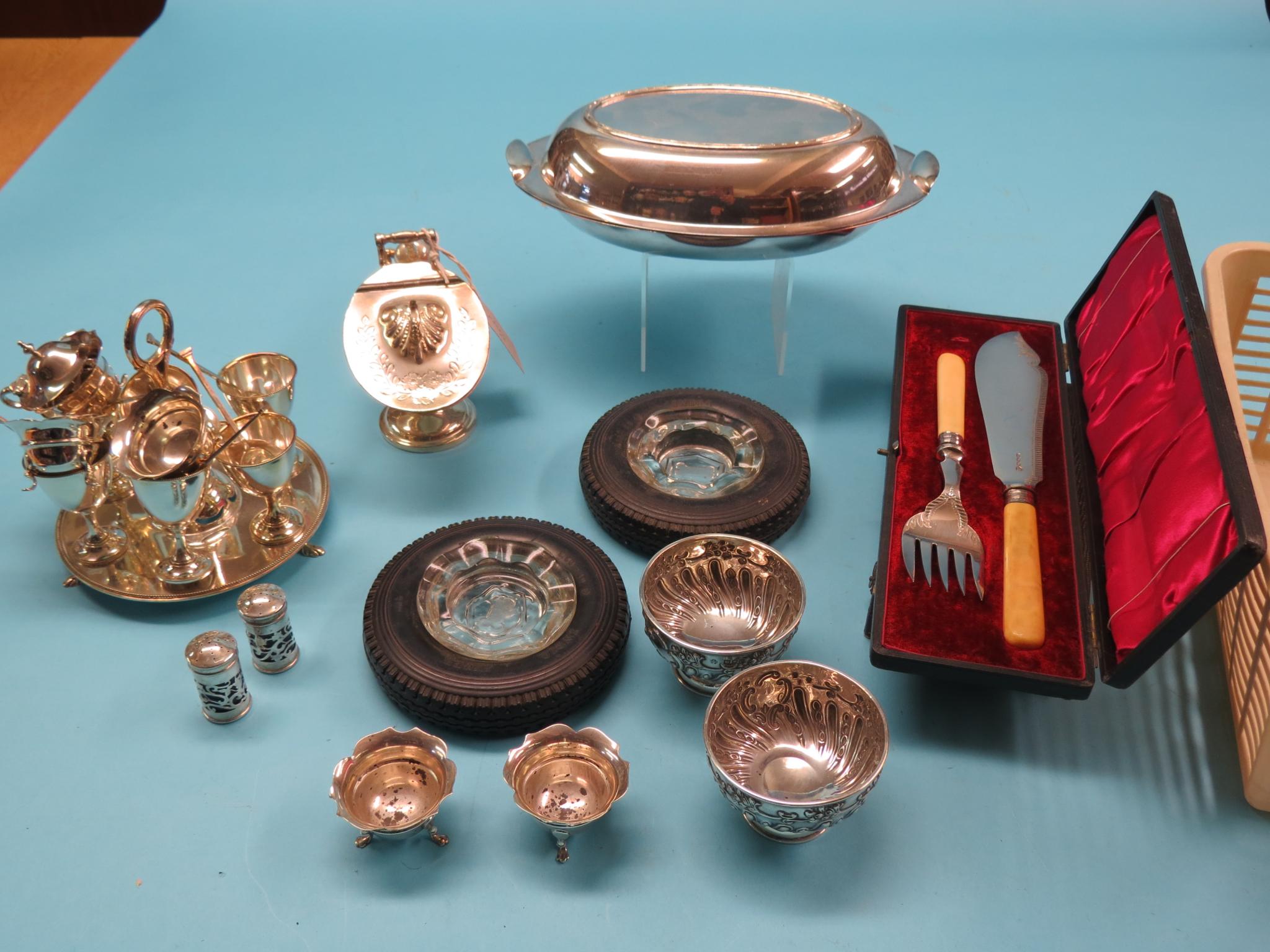 Appraisal: A pair of embossed silver pedestal bon-bon dishes W Hutton