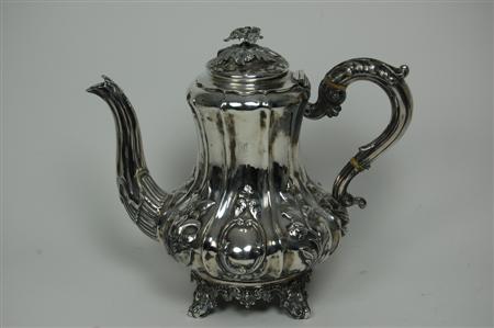 Appraisal: An early Victorian coffee pot by W Horton possibly London