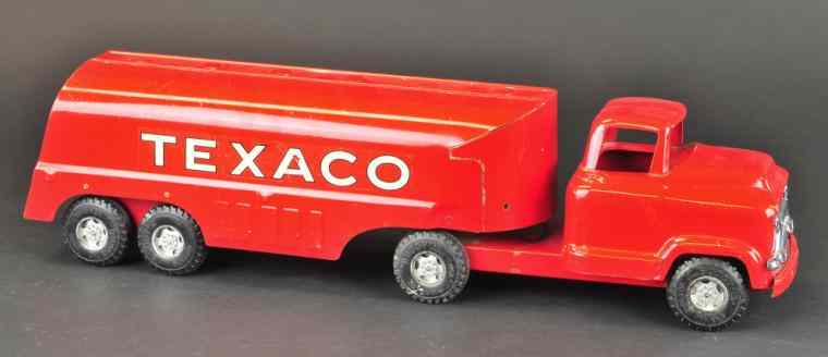 Appraisal: BUDDY 'L' TEXACO TRUCK Pressed steel tandem w tanker decals