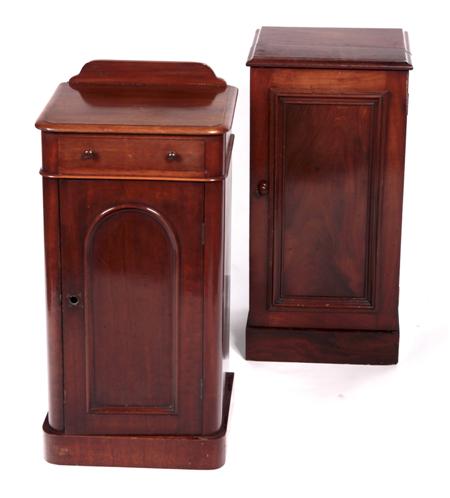 Appraisal: Two Victorian matched mahogany bedside cabinets with moulded rectangular top