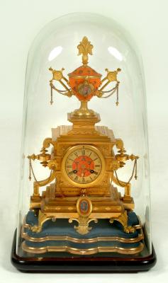 Appraisal: A MANTEL CLOCK by Leroy et Fils Paris the eight