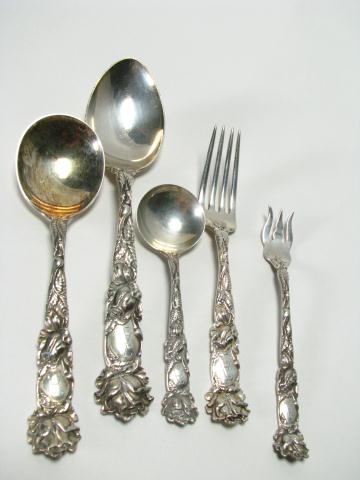 Appraisal: Alvin Bridal Rose sterling flatware twenty-five pieces including six salad