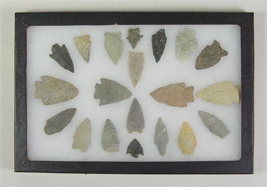 Appraisal: Woodland Indian Arrowheads arrowheads sandstone flint and other materials collected