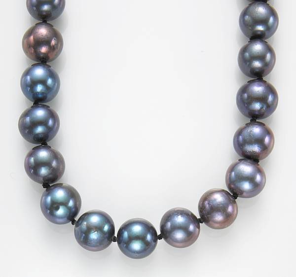 Appraisal: A black freshwater cultured pearl and k white gold necklace