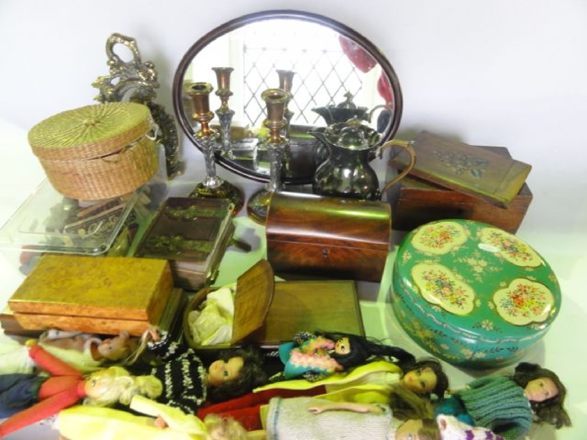 Appraisal: A miscellaneous collection to include a quantity of ladies vintage