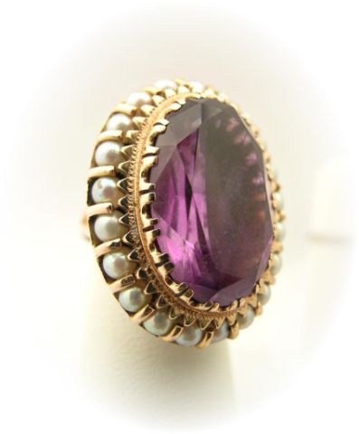 Appraisal: k yellow gold vintage oval shaped amethyst and seed pearl