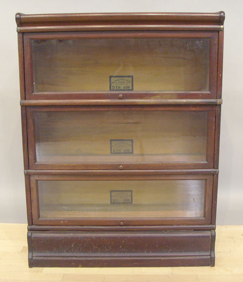 Appraisal: Globe-Wernicke Co stacking bookcase h w