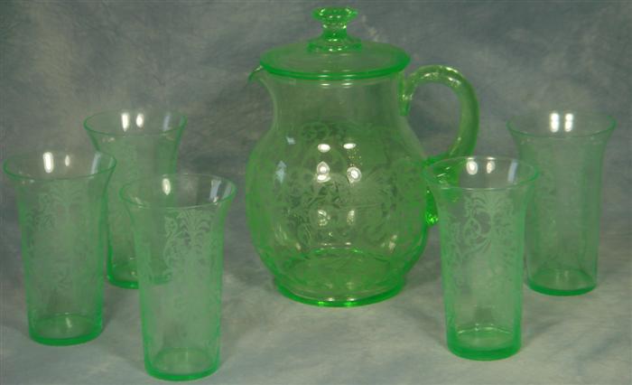 Appraisal: pc green etched lemonade set with lidded pitcher h glasses