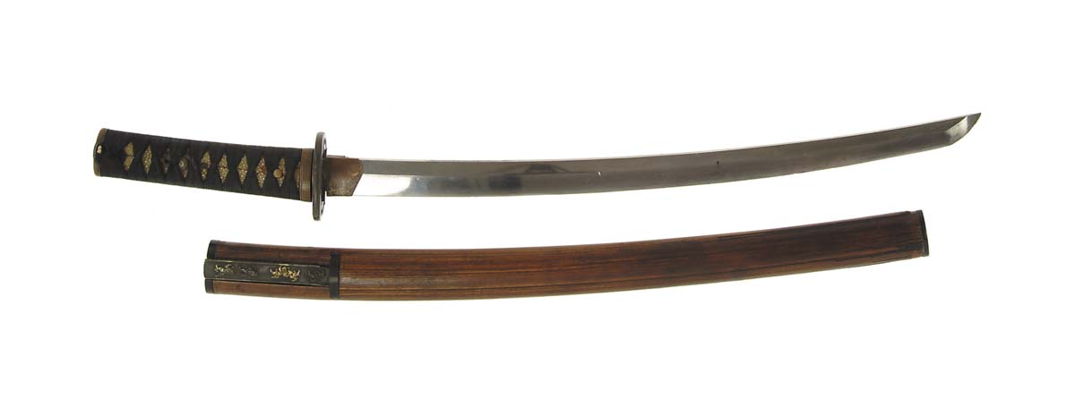 Appraisal: JAPANESE SHINTO MINO WAKIZASHI shinogi zukuri blade Ubu nakago with