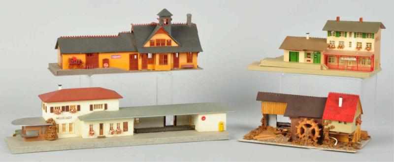 Appraisal: Lot of Faller HO Gauge Train Buildings German Plastic Scarce