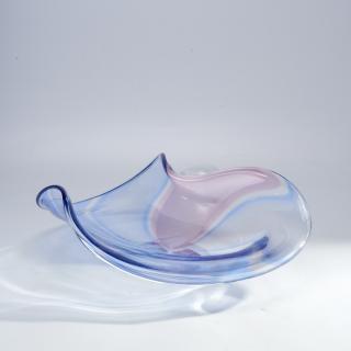 Appraisal: Seguso for Oggetti curvilinear glass centerpiece Seguso for Oggetti curvilinear