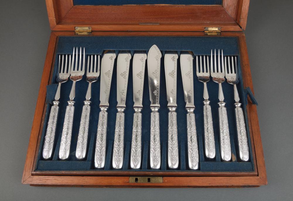 Appraisal: Elkington Co Silverplate Fish Service for Twelve incl each fish