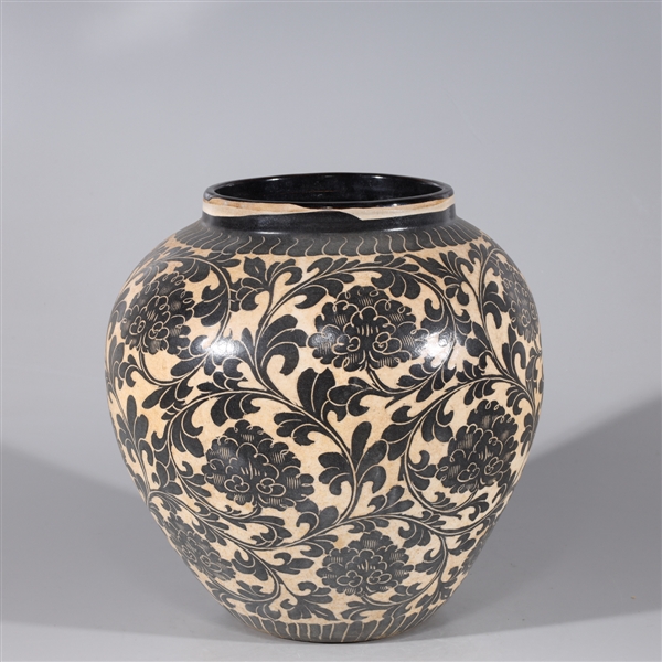 Appraisal: Chinese glazed ceramic vase with allover floral designs to body