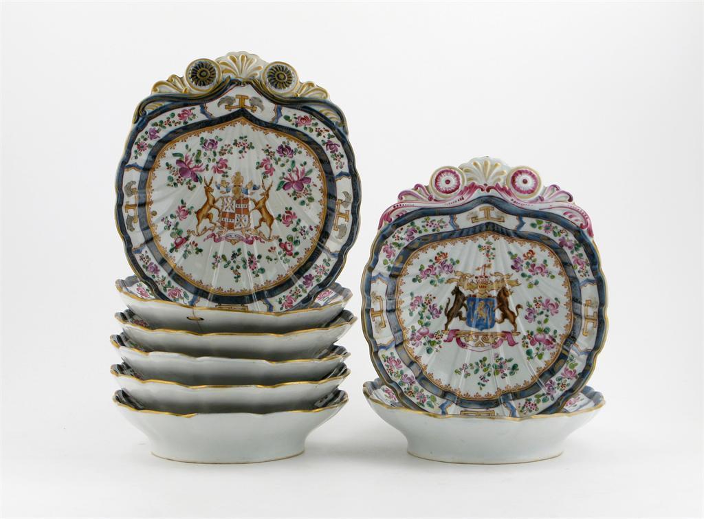 Appraisal: A set of eight Samson armorial shell dishes