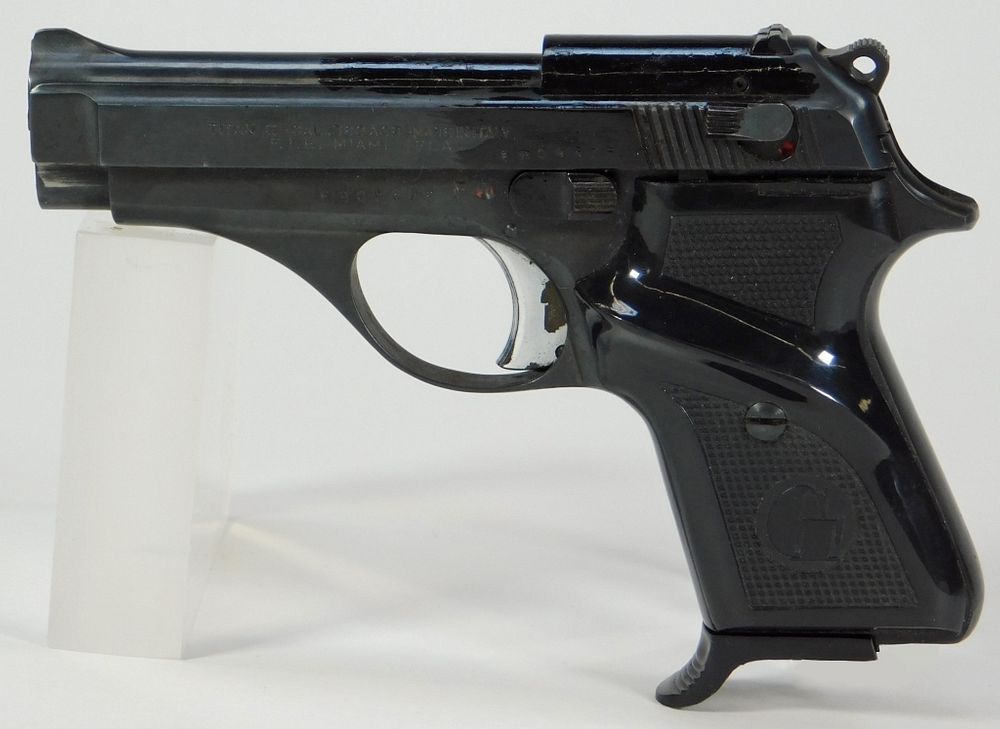 Appraisal: Tanfoglio Titan II Semi-automatic Pistol Italy C s caliber plastic