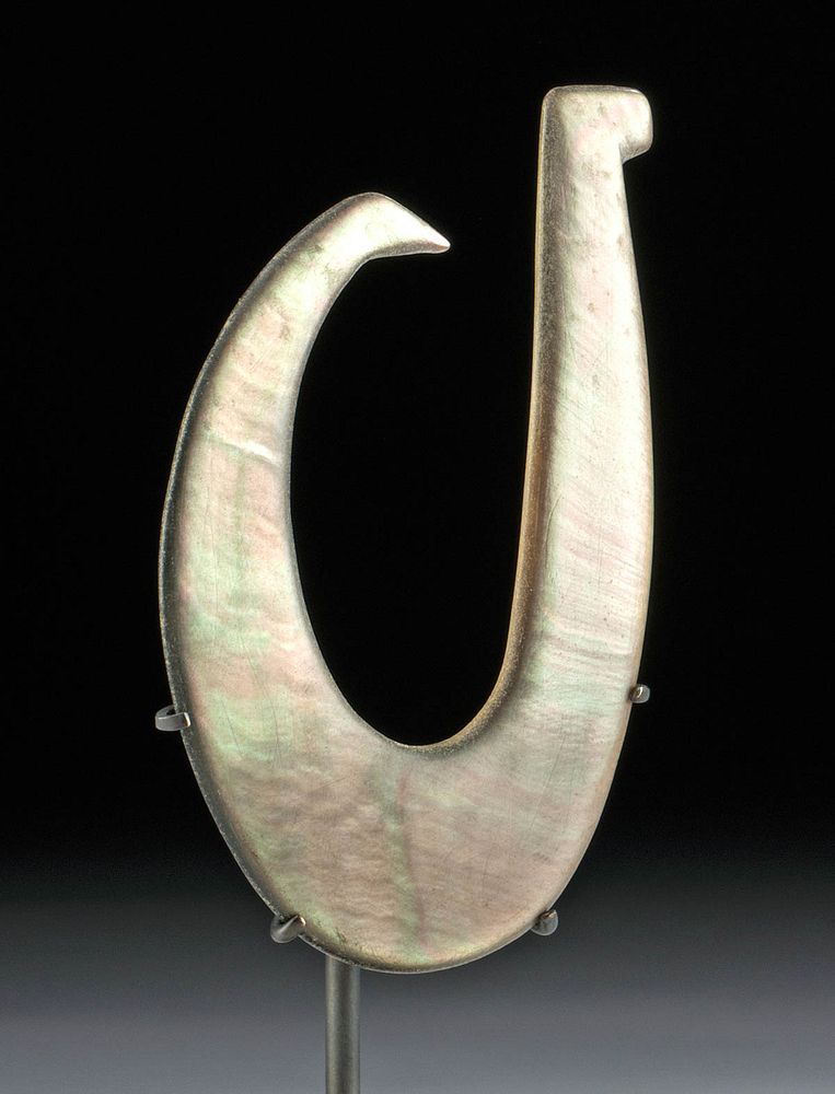 Appraisal: Massive th C Tahitian Shell Fish Hook Polynesia Tahiti Society