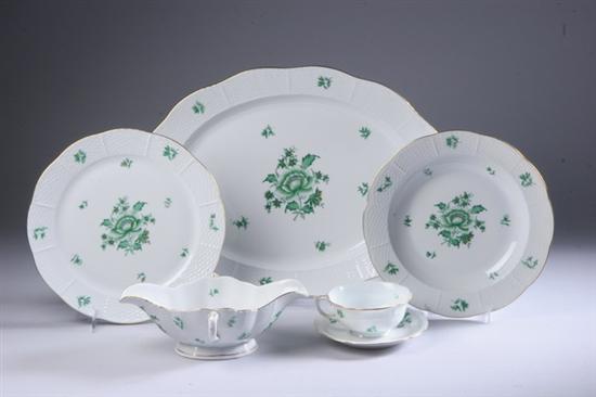 Appraisal: -PIECE HEREND PORCELAIN DINNER SERVICE Nanking Bouquet - Green pattern