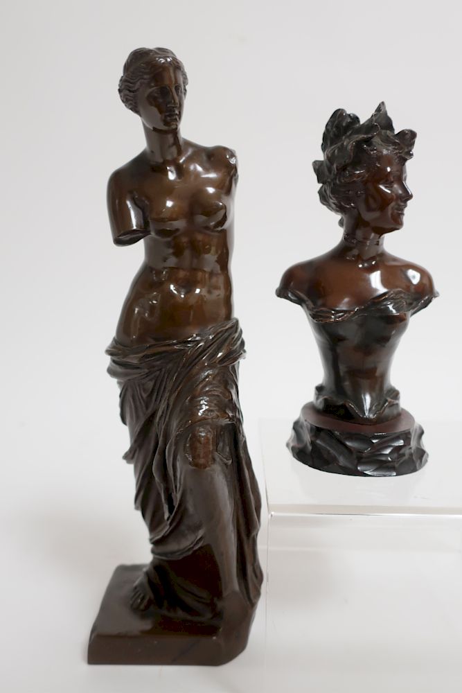 Appraisal: Two th C Bronzes - Venus de Milo Female Bust