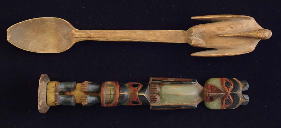 Appraisal: LOT OF TWO NORTHWEST COAST INDIAN ITEMS Small old painted