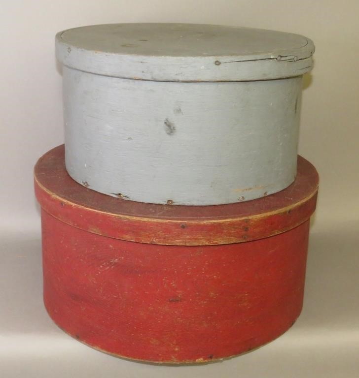 Appraisal: PAINTED ROUND BAND CHEESE BOXESca - both oak bentwood band