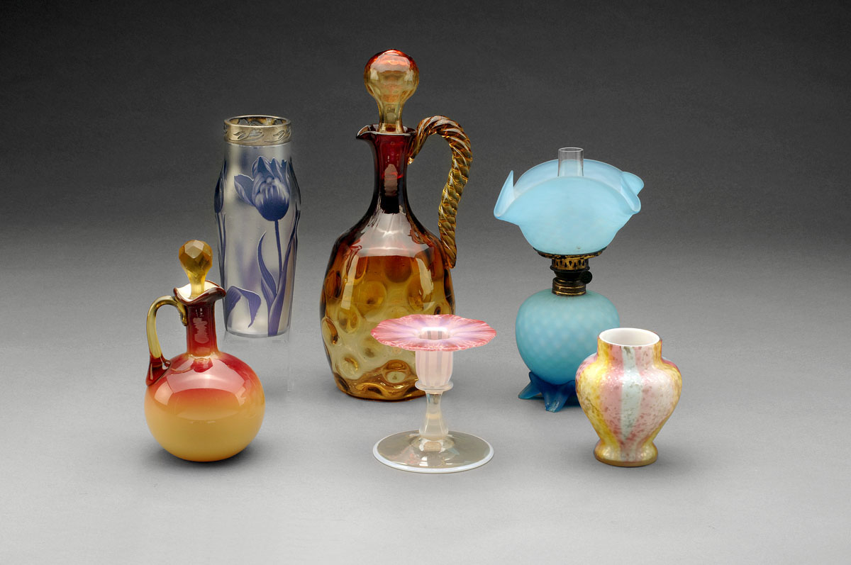 Appraisal: WHEELING PEACHBLOW GLASS CRUET LATE NINETEENTH CENTURY Of bulbous form