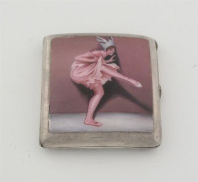 Appraisal: An early th century Continental plated cigarette case decorated in