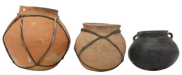 Appraisal: lot of Pre-Columbian style pottery age unknown Casa Grandes style