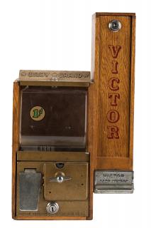 Appraisal: Victor Vending Corp Cent Baby Grand Oak Gumball Vendor and