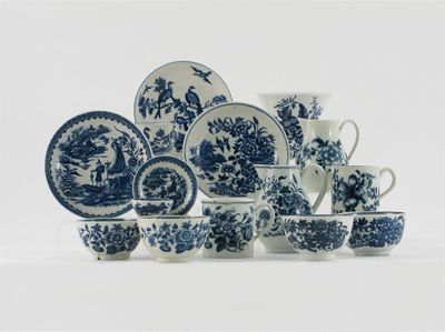 Appraisal: A collection of Worcester and Caughley blue and white porcelain