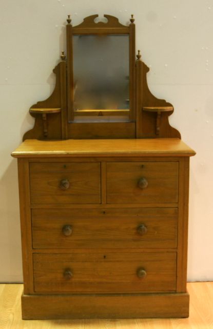 Appraisal: An Edwardian pine dressing chest cm wide cm deep cm