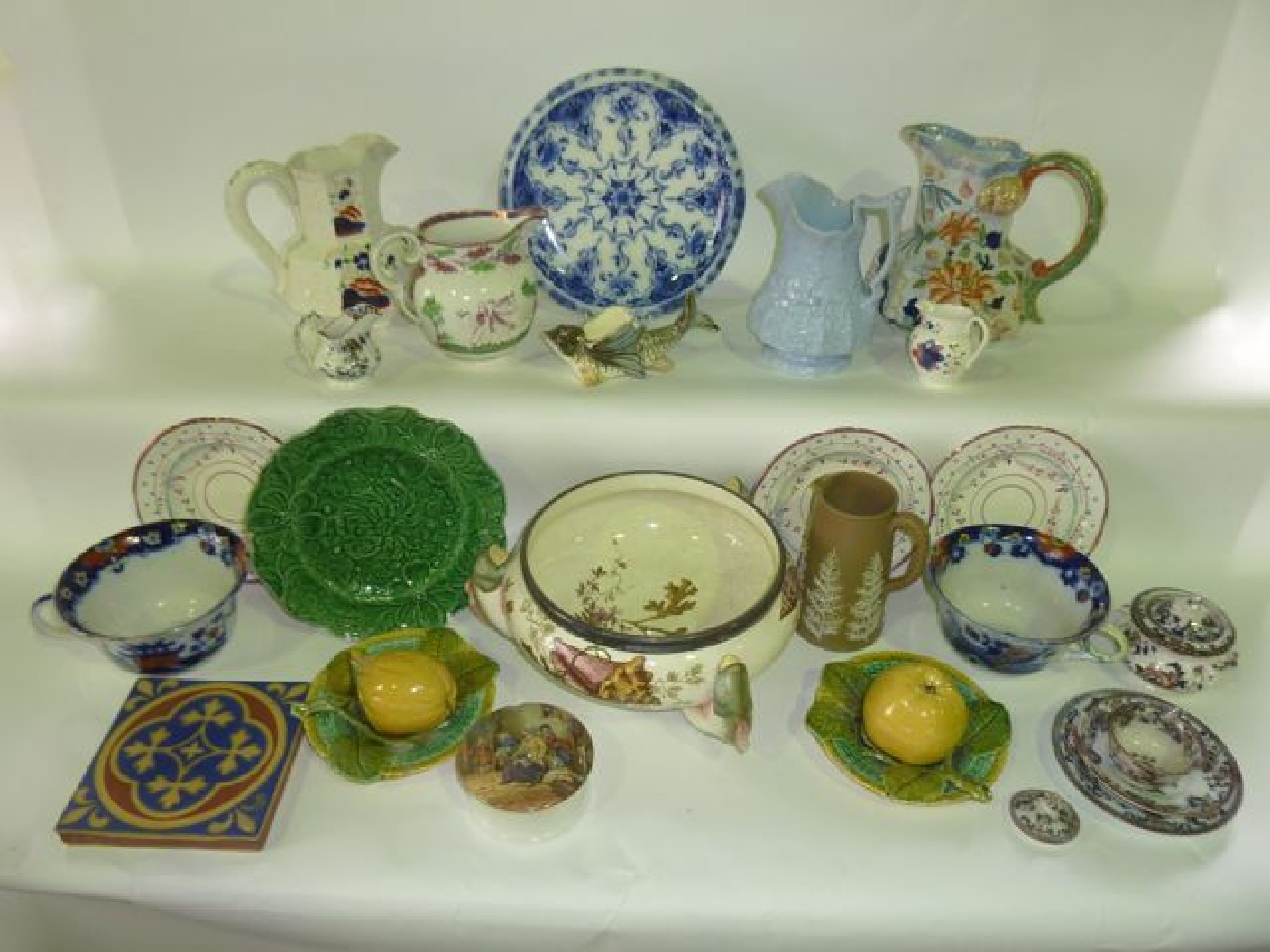 Appraisal: A collection of th century ceramics including an ironstone china