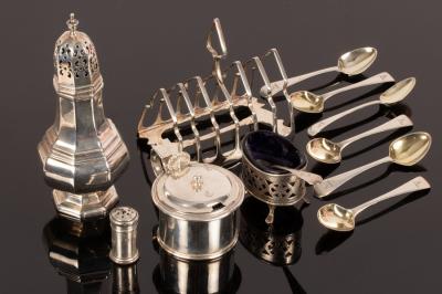 Appraisal: A silver toast rack James Dixon Sons Sheffield a silver