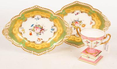 Appraisal: A pair of Royal Crown Derby shaped oval dishes with