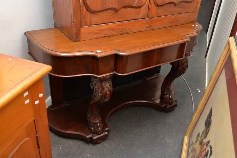 Appraisal: A VICTORIAN MAHOGANY CONSOLE TABLE A VICTORIAN MAHOGANY CONSOLE TABLE