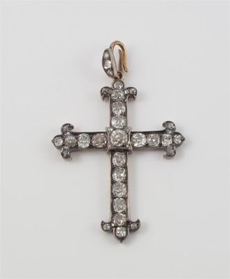 Appraisal: A Victorian diamond set cruciform pendant Set with cushion shaped