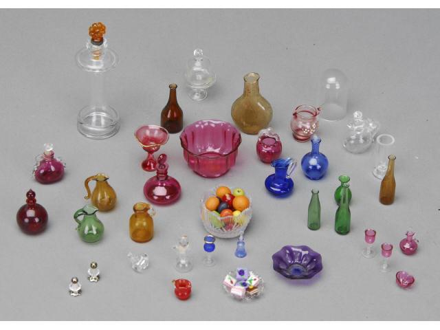 Appraisal: Lot of Fine Glassware MN Assortment of clear and colored