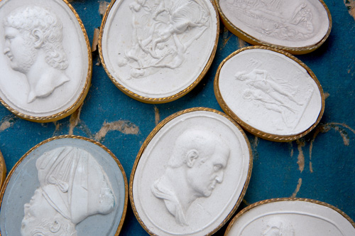 Appraisal: Grand Tour collection of plaster casts of ancient Roman cameos