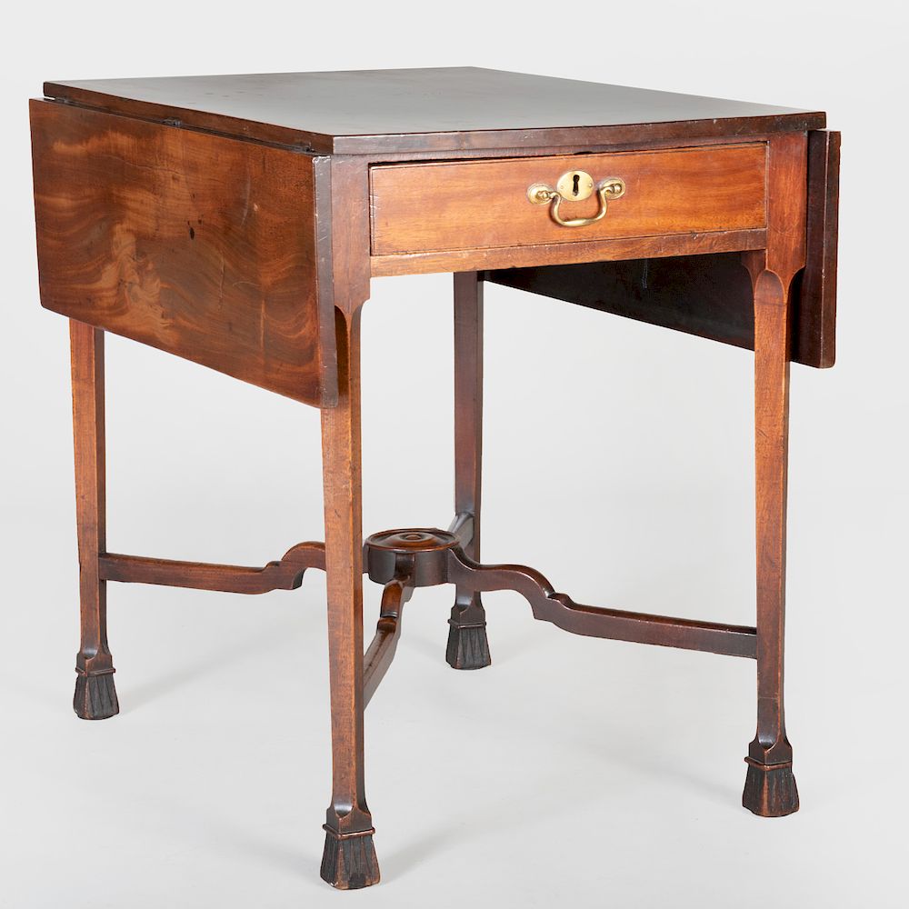 Appraisal: George III Mahogany Pembroke Table Fitted with a frieze drawer