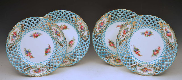 Appraisal: A SET OF FOUR MINTON PORCELAIN CABINET PLATES with pierced