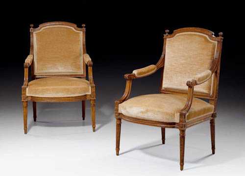 Appraisal: PAIR OF FAUTEUILS A LA REINE Louis XVI in the