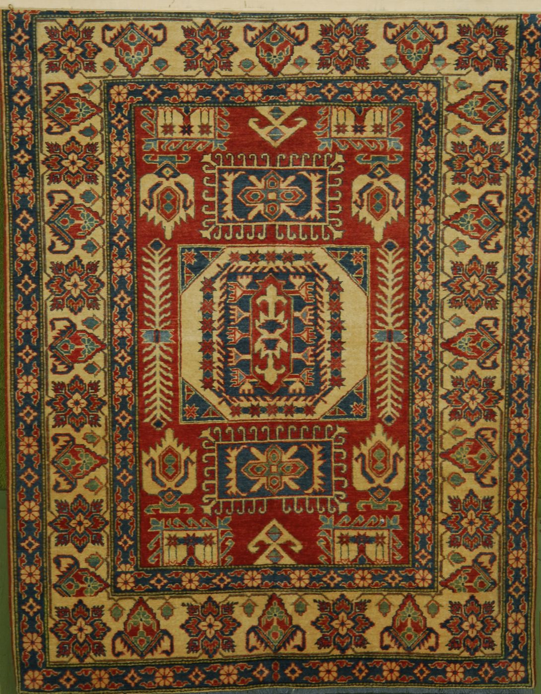 Appraisal: ORIENTAL RUG KARACHOPF DESIGN ' x ' With traditional bold