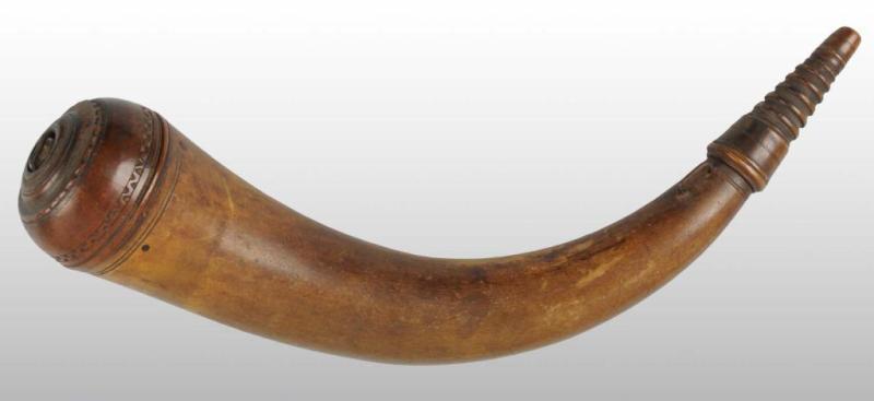 Appraisal: York County Powder Horn Description With original turned screw tip