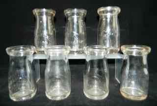 Appraisal: Dairy Dairy- clear pint bottles Kirkland Hills OH 'Stump Hollow