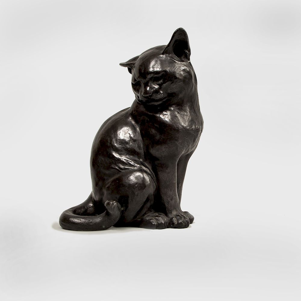 Appraisal: Japanese Cast-Bronze Model of a Cat With vertical signature to