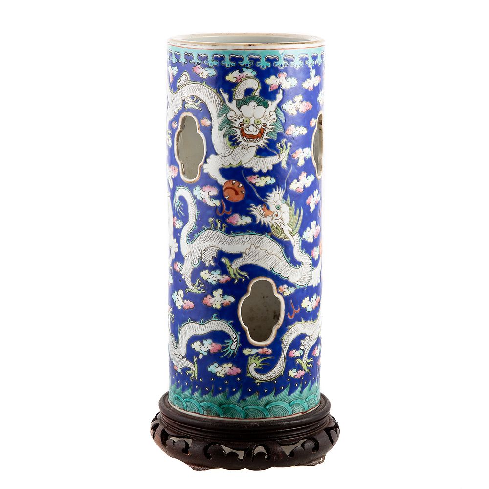 Appraisal: Chinese Export Porcelain Hat Stand Third quarter- th century cylindrical